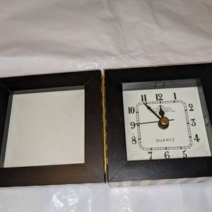 Quartz Clock Photo Block